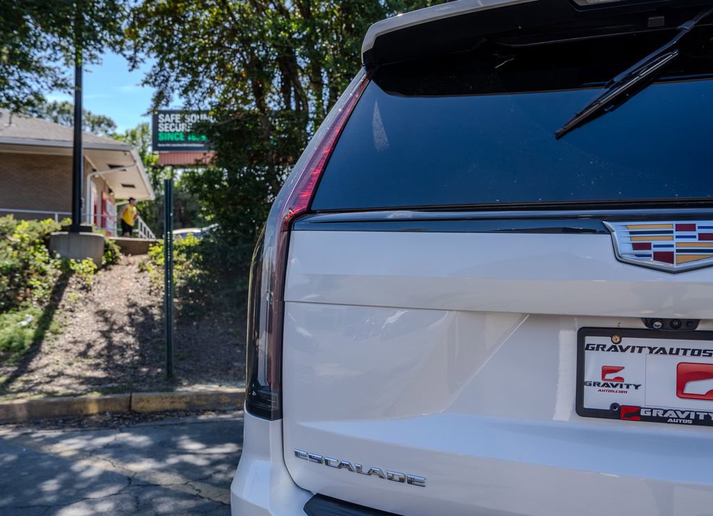 2024 Cadillac Escalade Sport