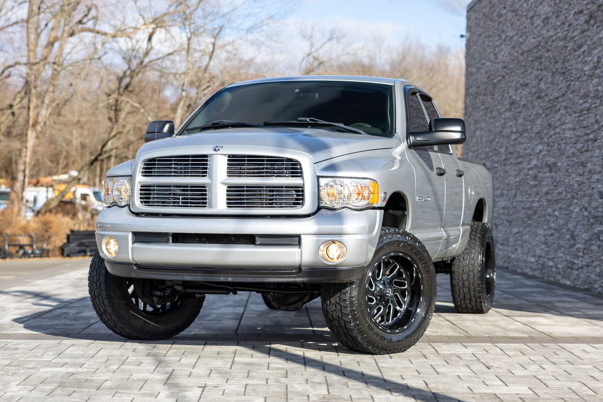 Used 2004 Dodge Ram 2500 Truck SLT w/ Sport Appearance Group