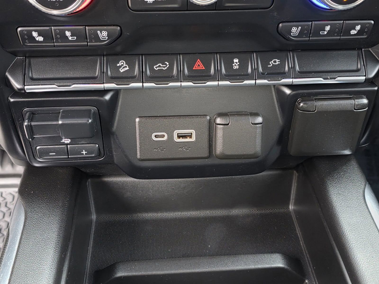 2021 GMC Sierra 3500 AT4