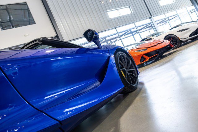 Used 2021 McLaren 720S Performance photo 22