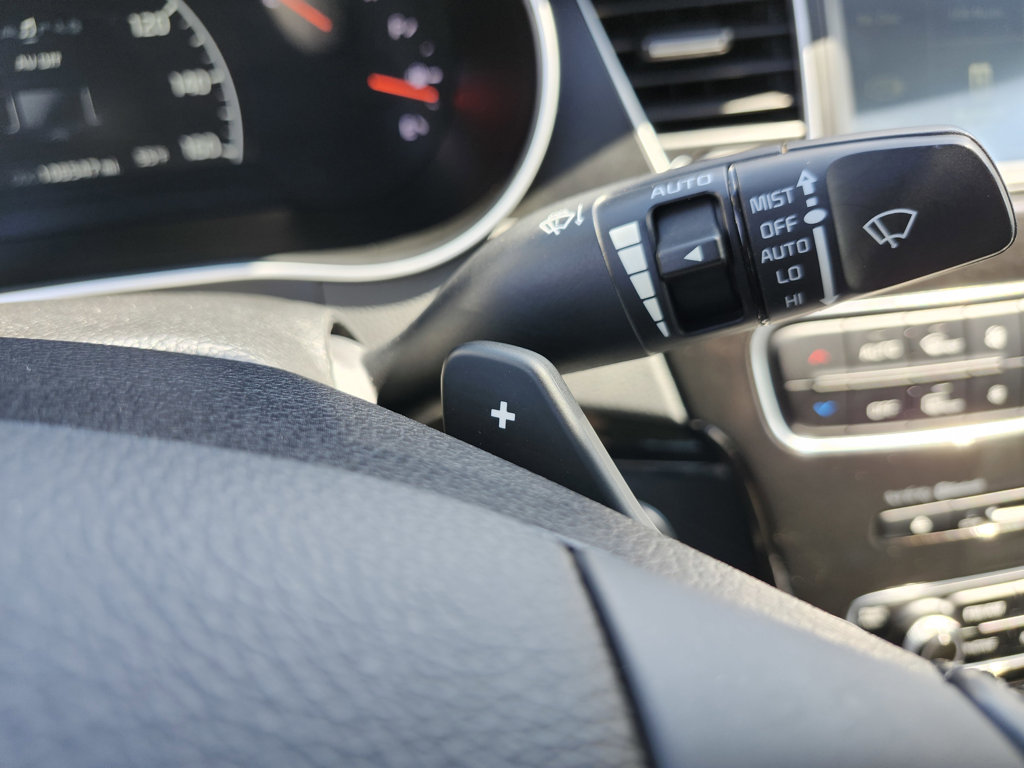 2015 Kia Cadenza Limited