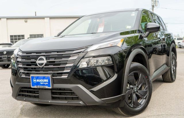 Certified 2026 Nissan Rogue SV w/ Cold Weather Package