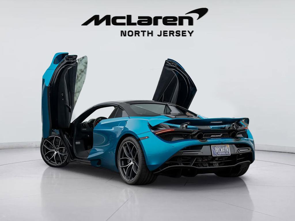 Used 2019 McLaren 720S Luxury photo 18
