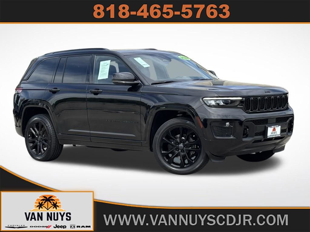 Used 2022 Jeep Grand Cherokee Overland w/ Luxury Tech Group IV