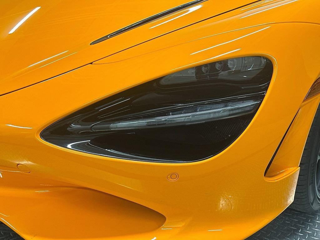Used 2025 McLaren 750S Spider photo 27