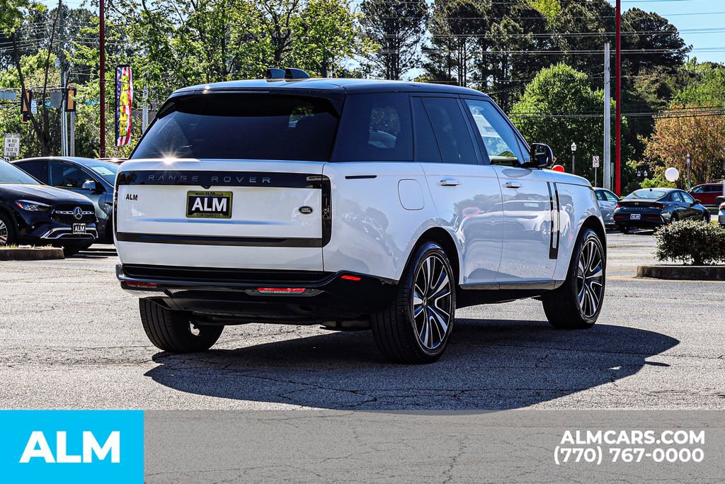 2023 Land Rover Range Rover SE