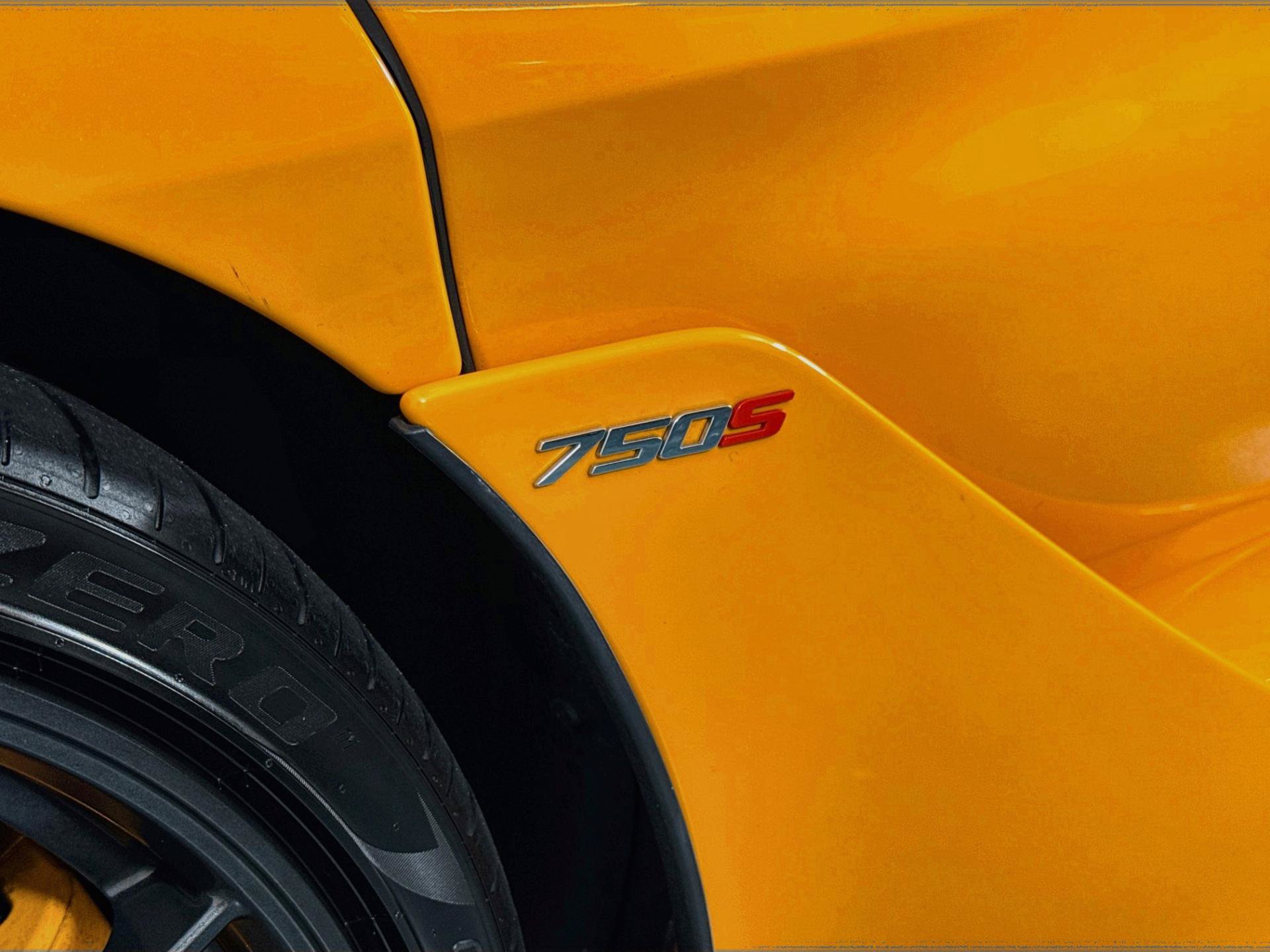 Used 2025 McLaren 750S photo 42