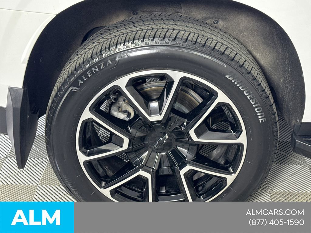 2024 Chevrolet Suburban RST