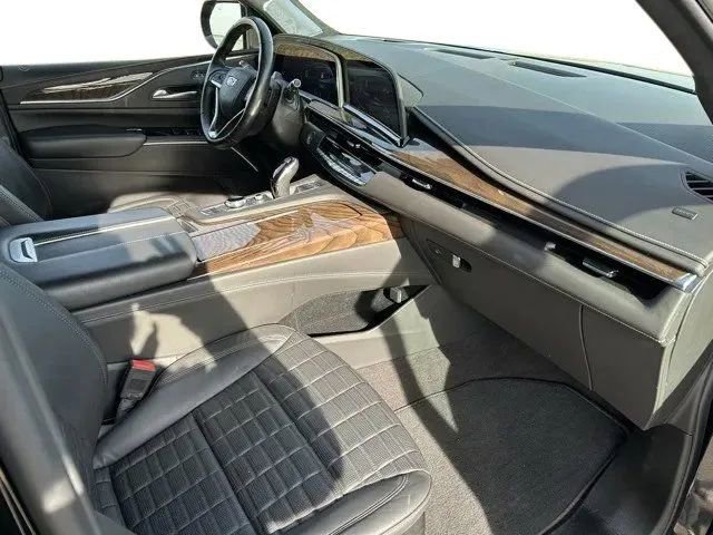 2024 Cadillac Escalade Premium Luxury Platinum