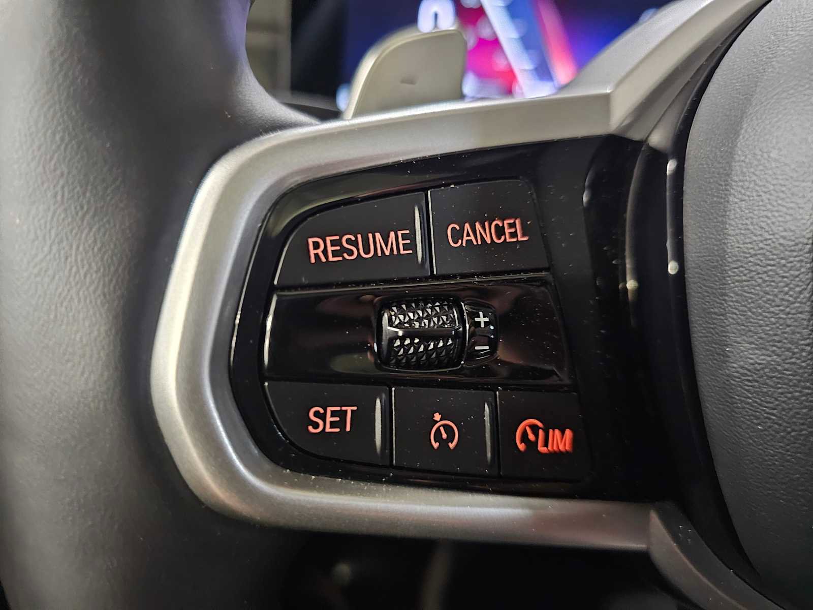 2025 BMW 330i xDrive Sedan