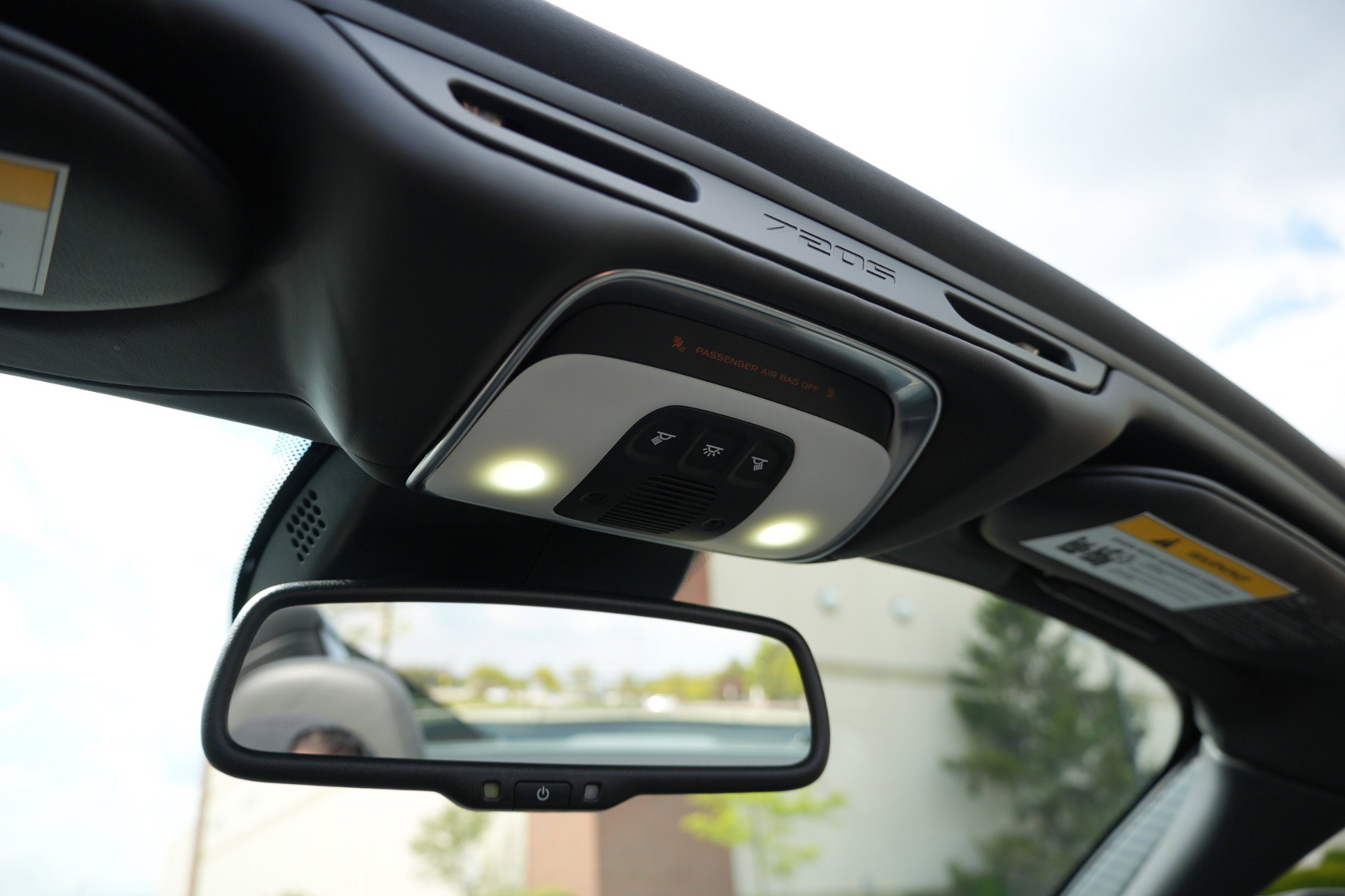 Used 2020 McLaren 720S Luxury photo 20