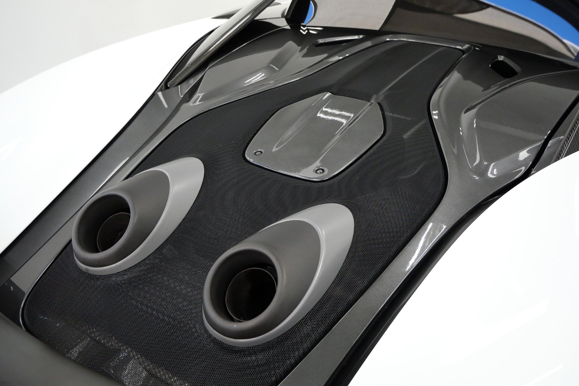 Used 2019 McLaren 600LT photo 11
