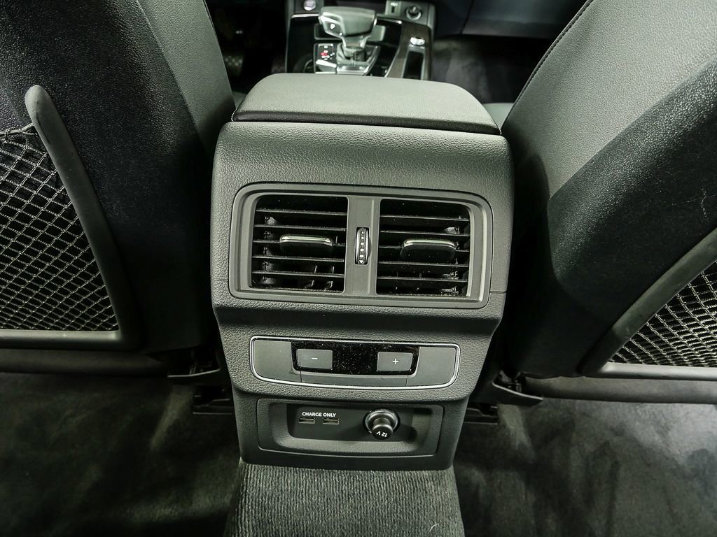 2023 Audi Q5 2.0T Premium