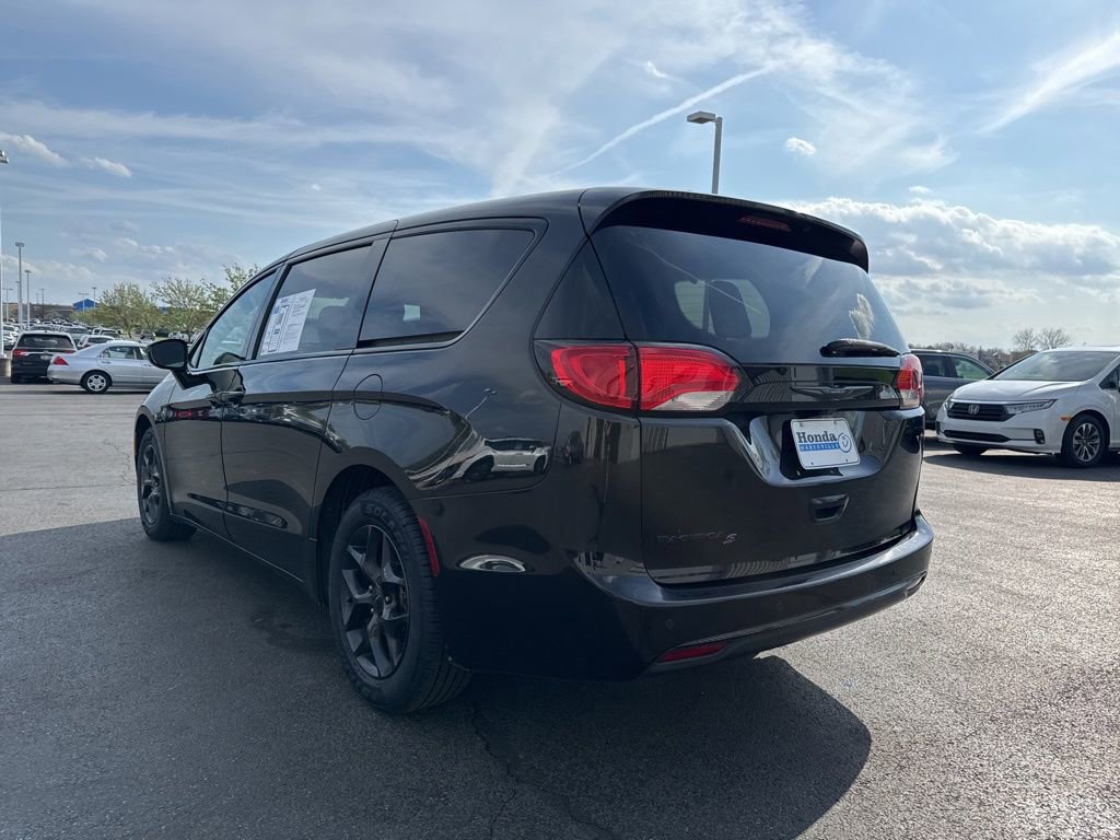 2018 Chrysler Pacifica Touring Plus