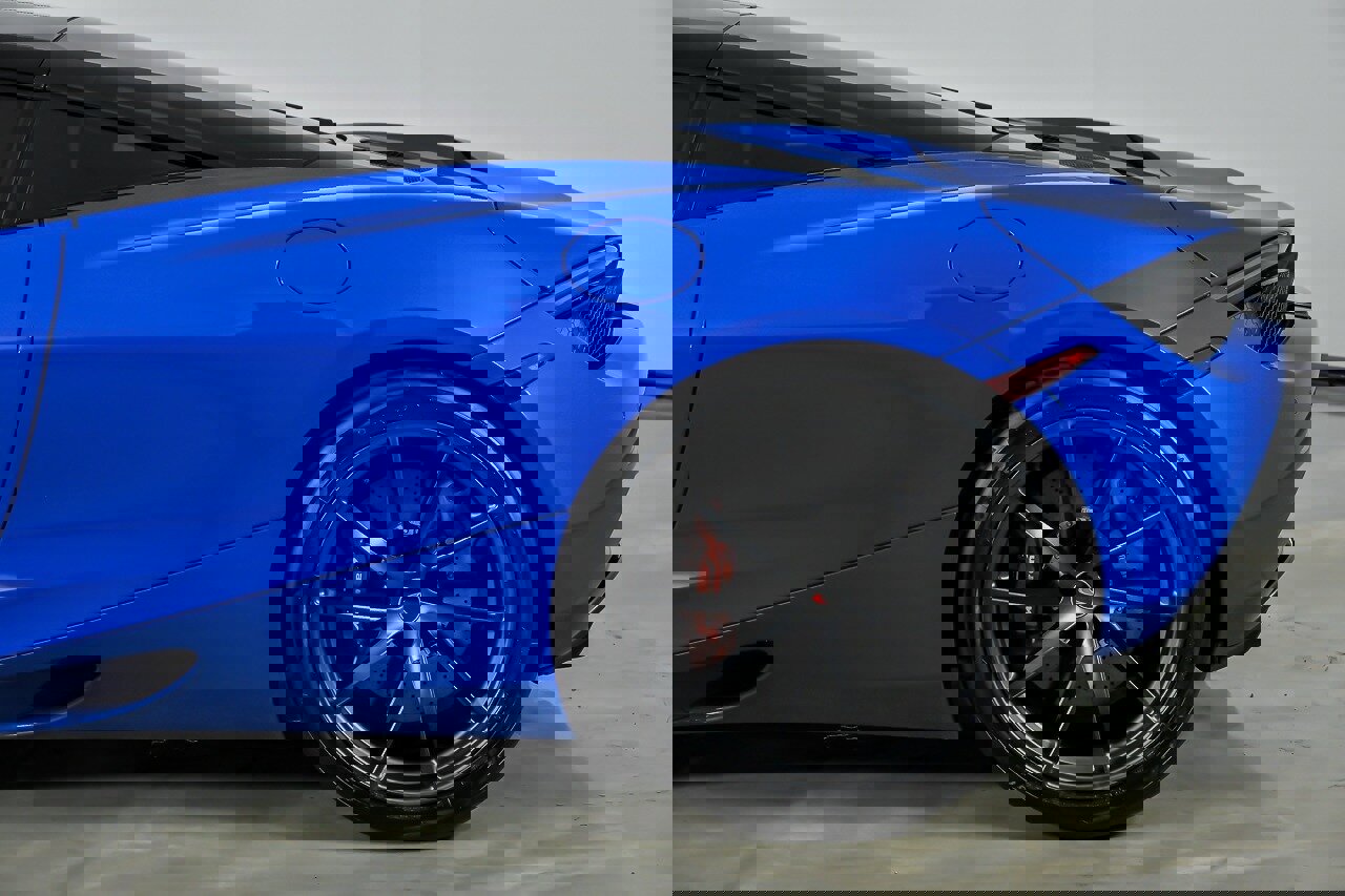 Used 2018 McLaren 720S Performance photo 9