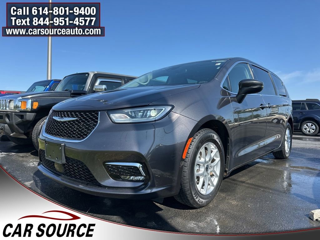 2023 Chrysler Pacifica Touring-L