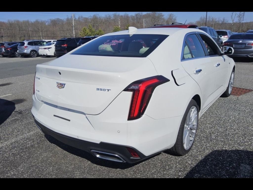 2025 Cadillac CT4 Premium Luxury