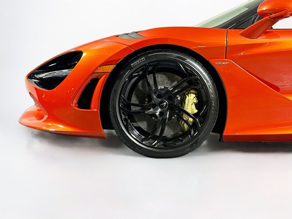 Used 2026 McLaren 750S Spider photo 28