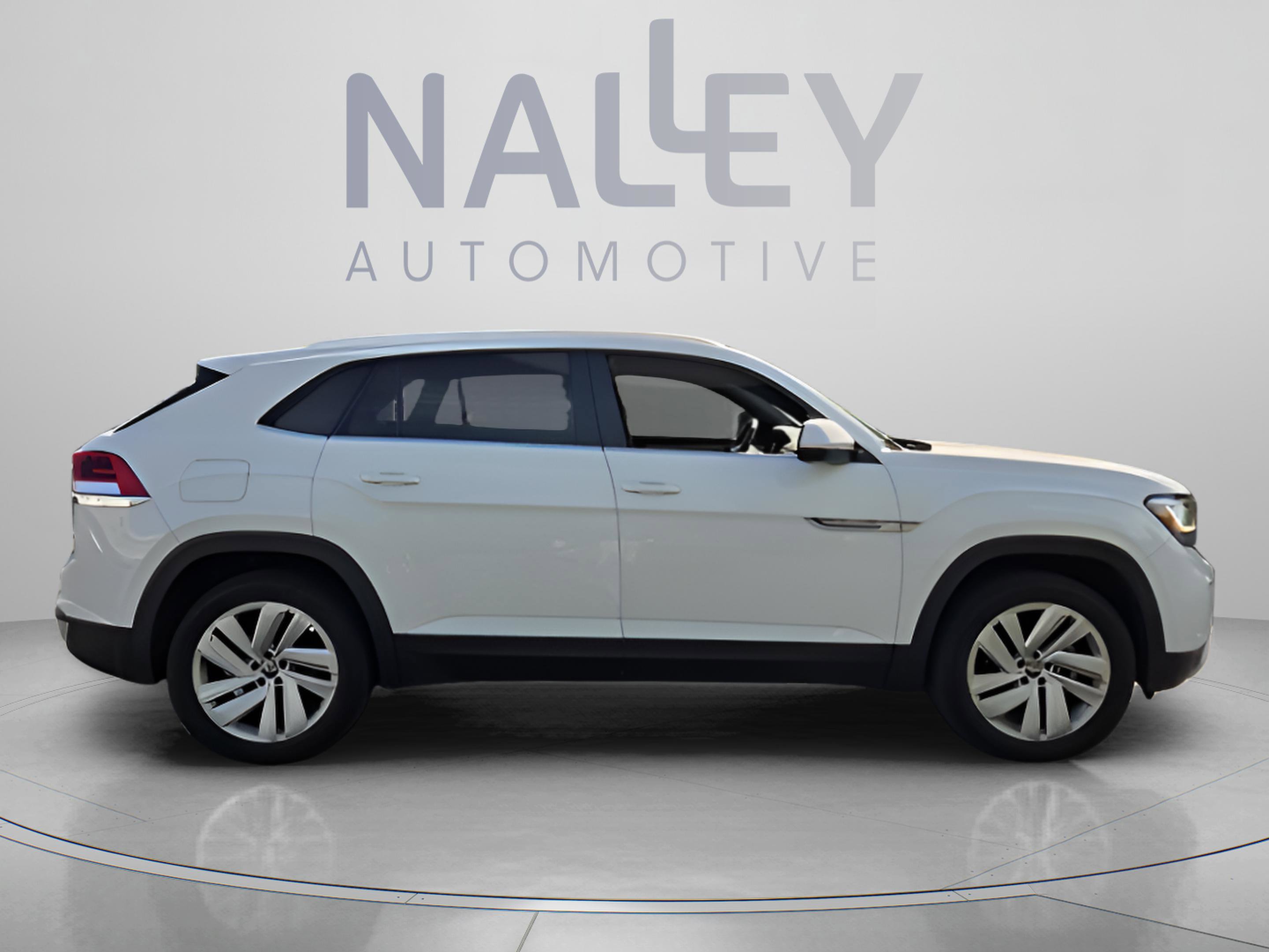 2023 Volkswagen Atlas Cross Sport SE