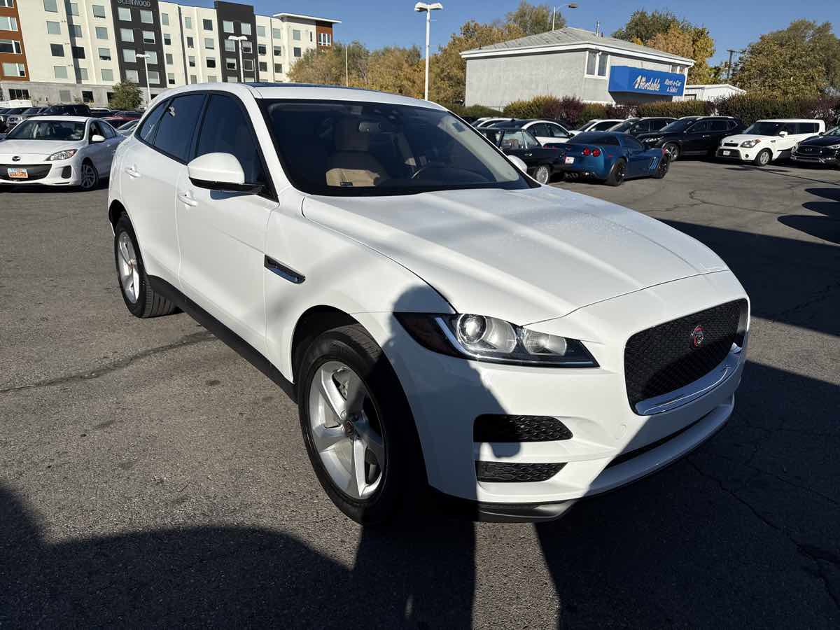 2018 Jaguar F-PACE Premium