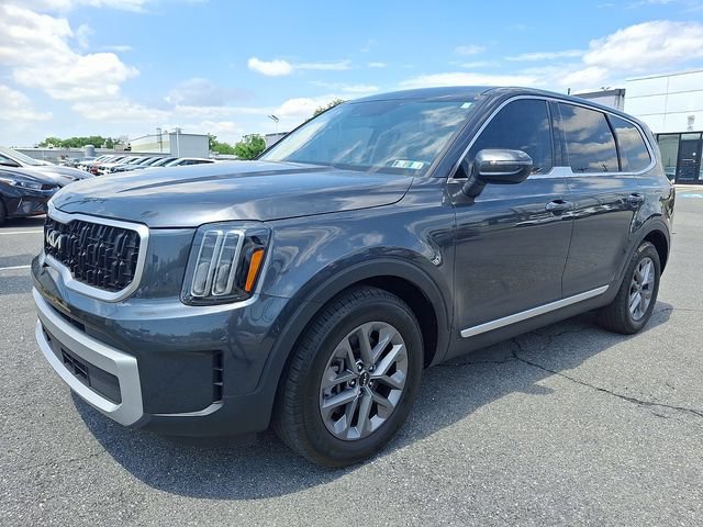Used 2023 Kia Telluride LX