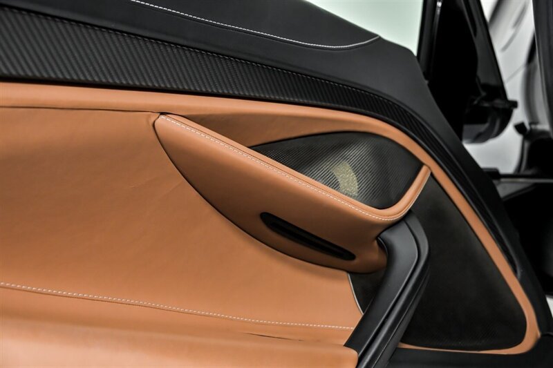 Used 2018 McLaren 720S photo 22