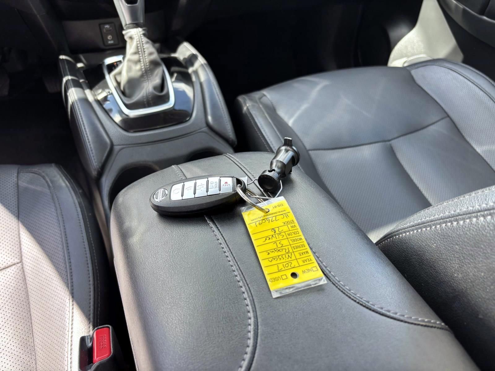 2017 Nissan Rogue SL