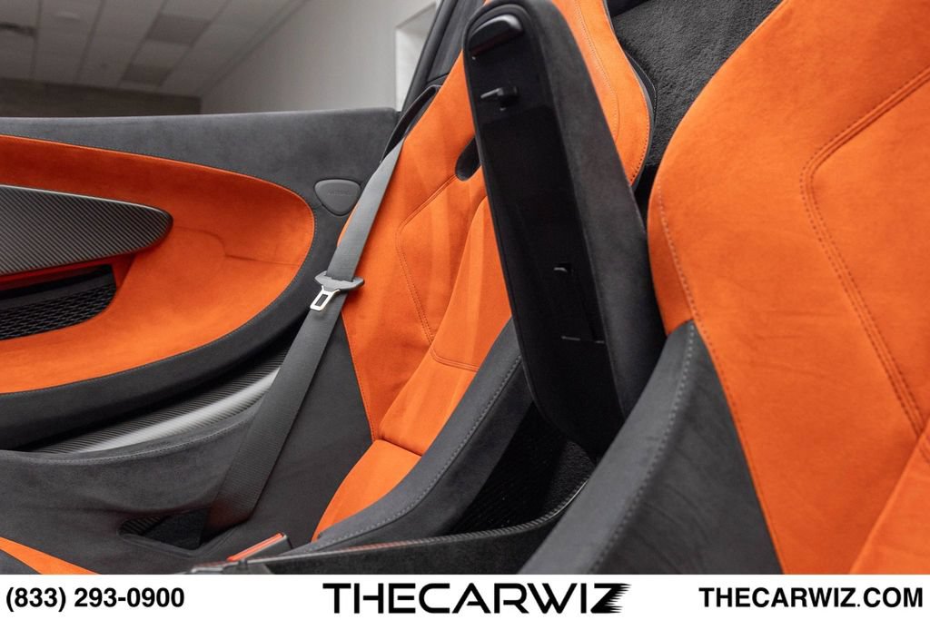 Used 2020 McLaren 600LT Spider photo 66