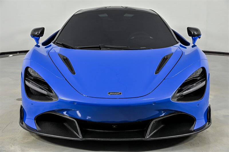 Used 2018 McLaren 720S photo 8