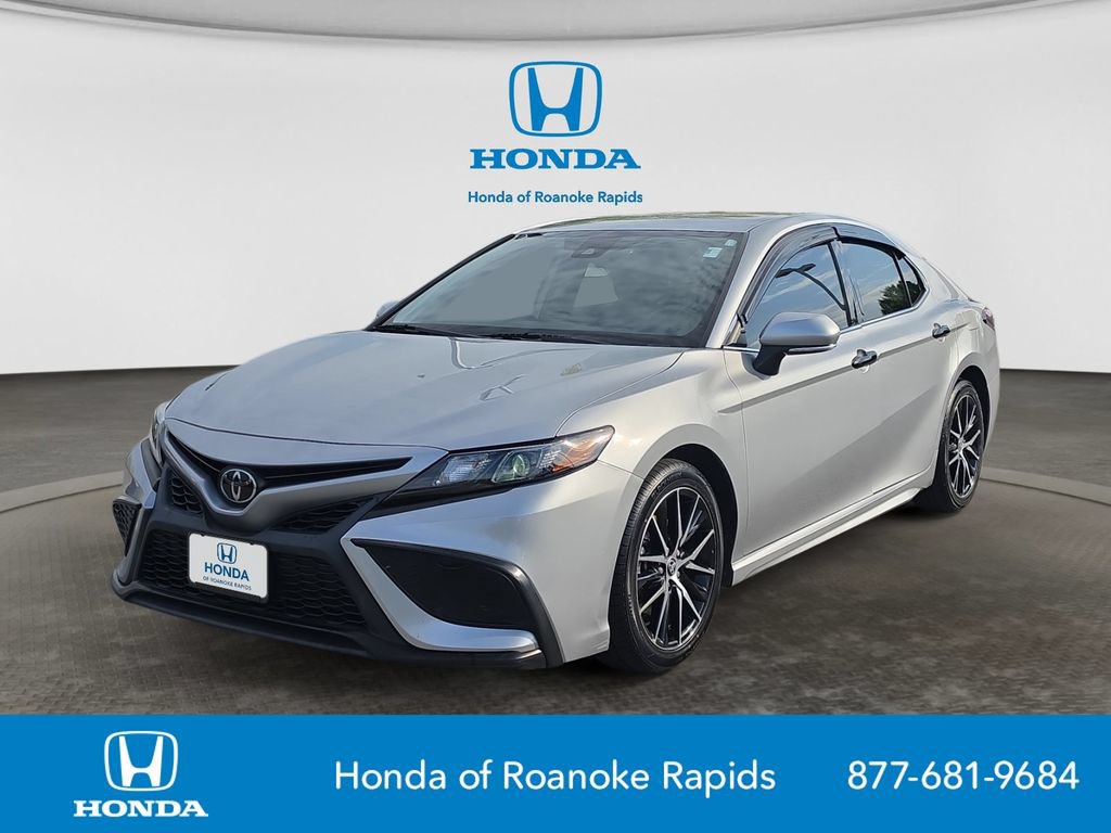 Used 2022 Toyota Camry SE