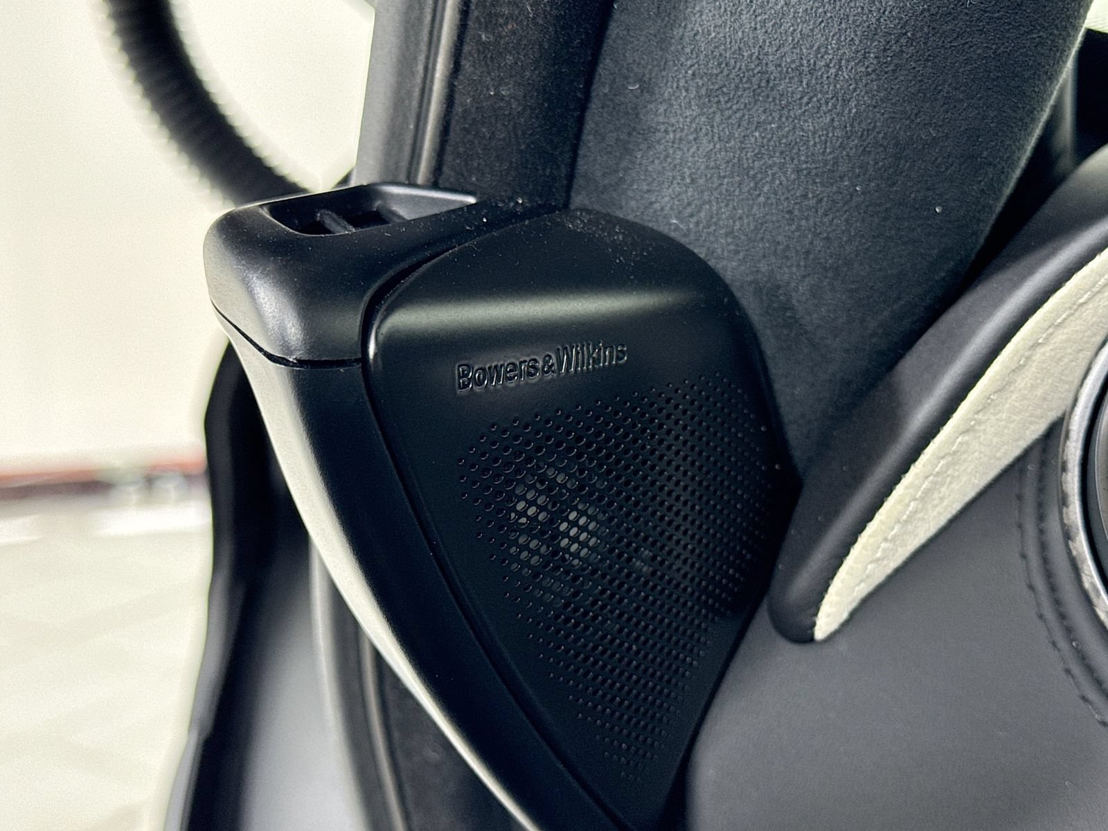 Used 2024 McLaren 750S photo 17