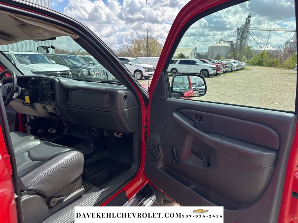 2004 Chevrolet Silverado 2500 W/T