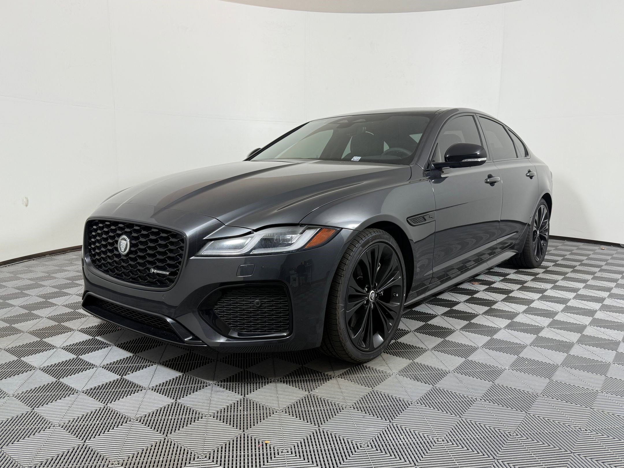 New 2024 Jaguar XF R-Dynamic SE