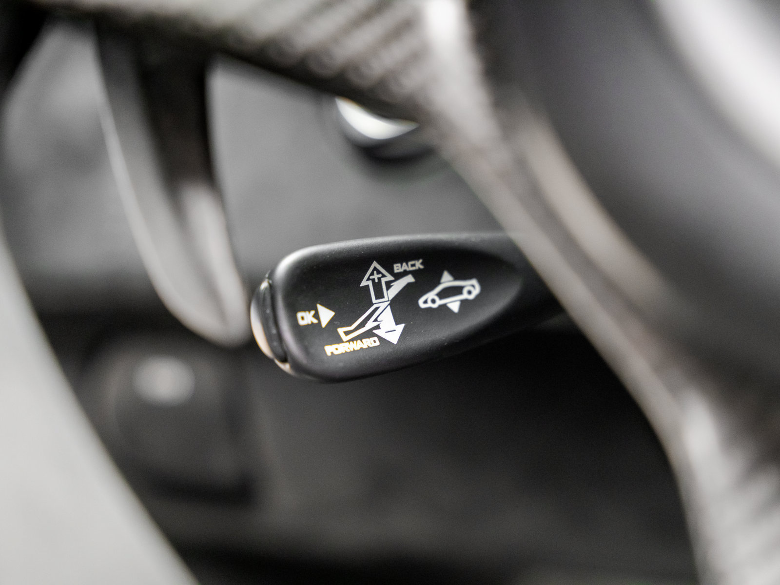 Used 2020 McLaren 600LT Spider photo 9