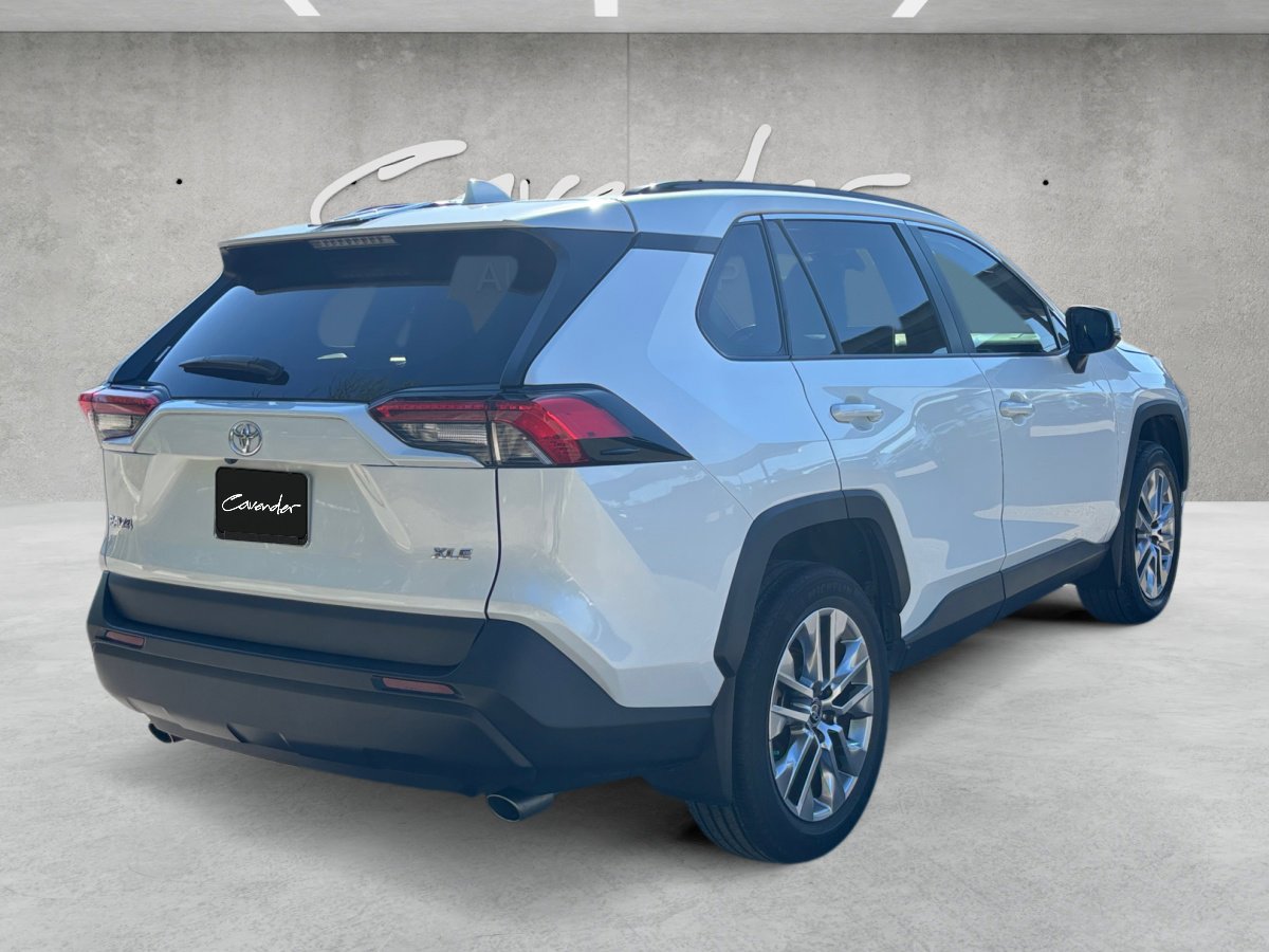 2023 Toyota RAV4 XLE Premium