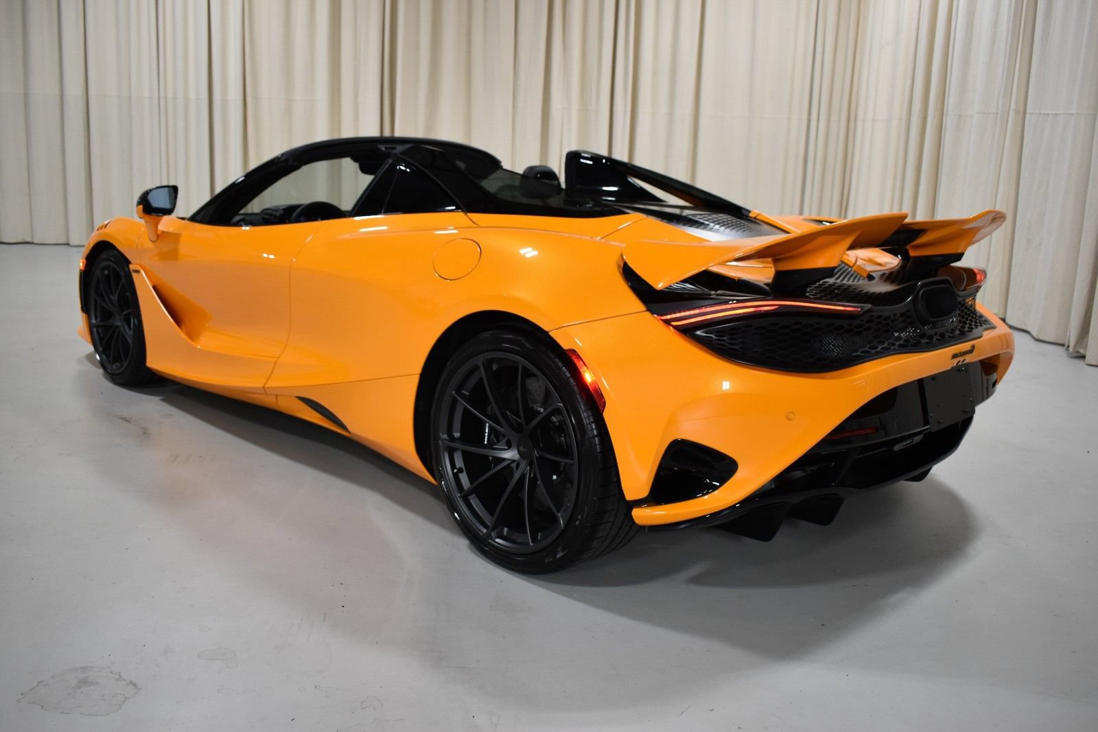 New 2027 McLaren 750S Spider photo 7