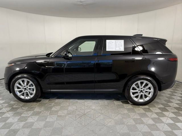 2026 Land Rover Range Rover Sport SE