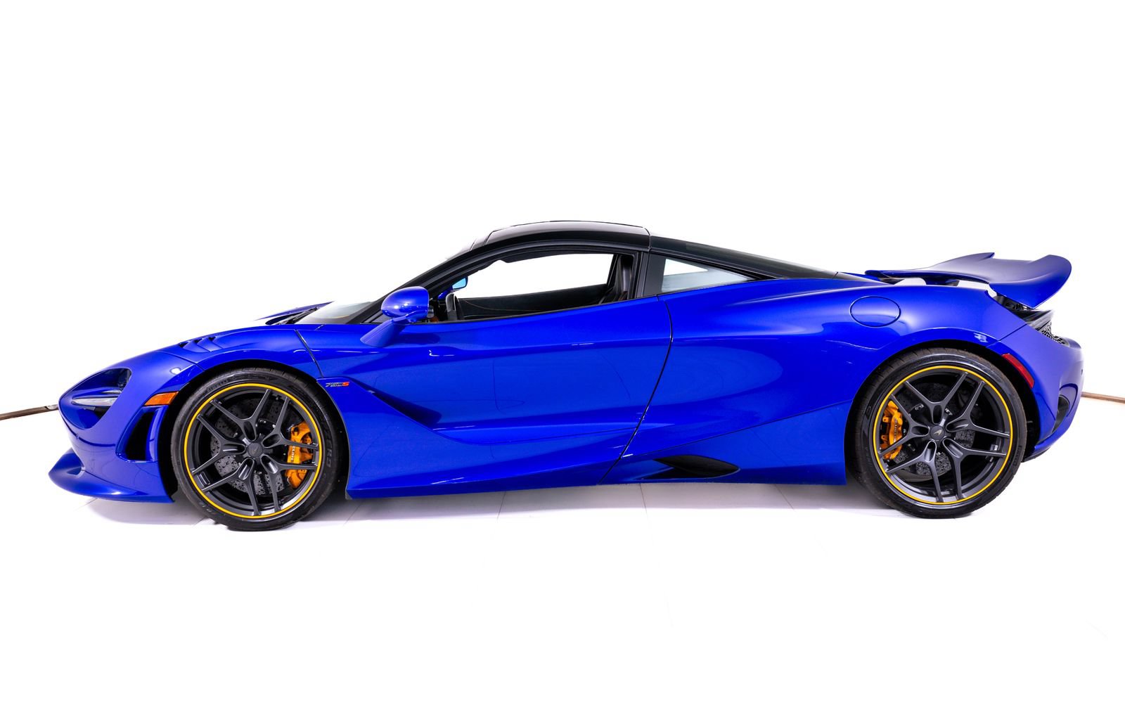New 2025 McLaren 750S 2