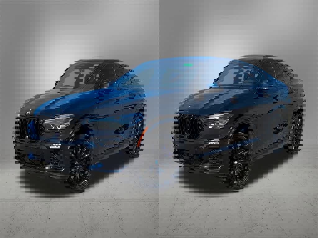 2021 BMW X6 M50i