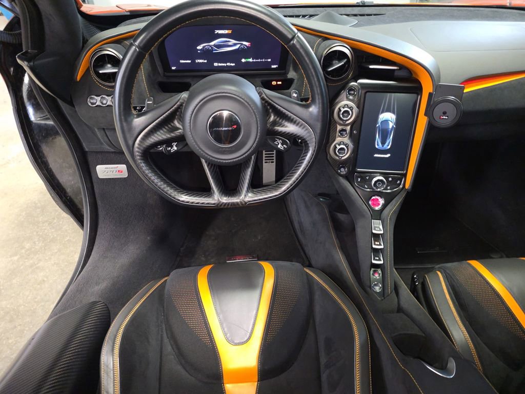 Used 2018 McLaren 720S Performance photo 34