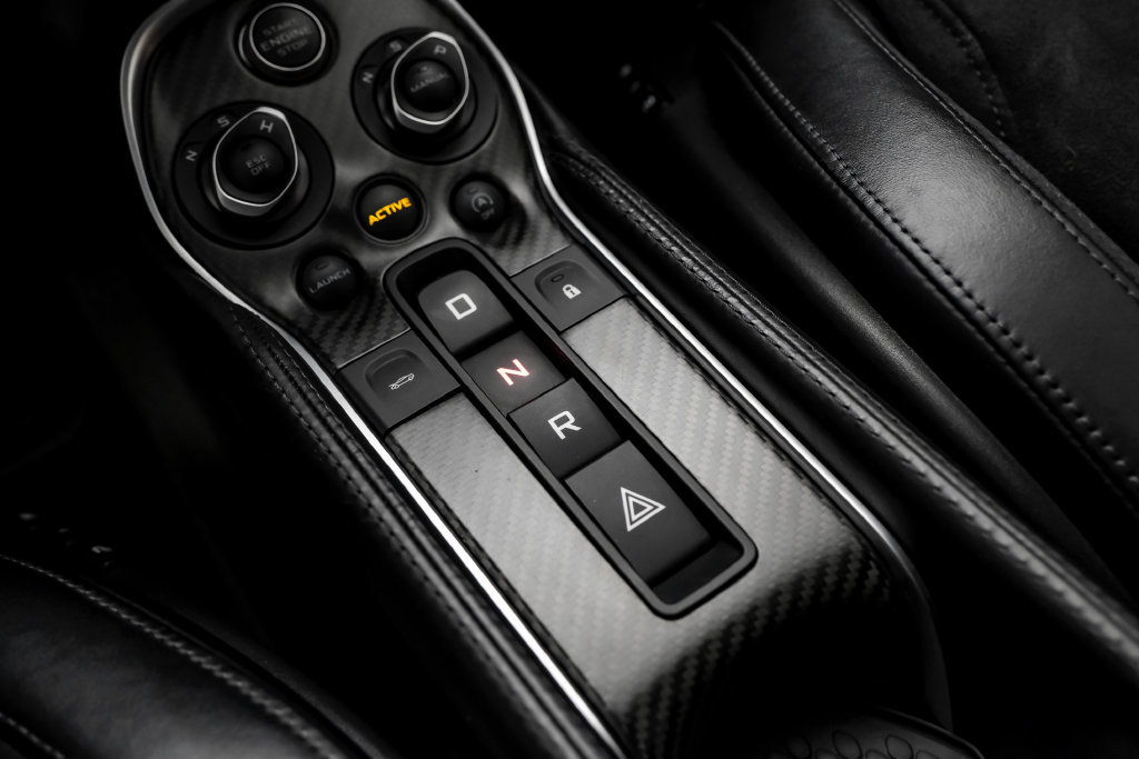 Used 2019 McLaren 600LT photo 22