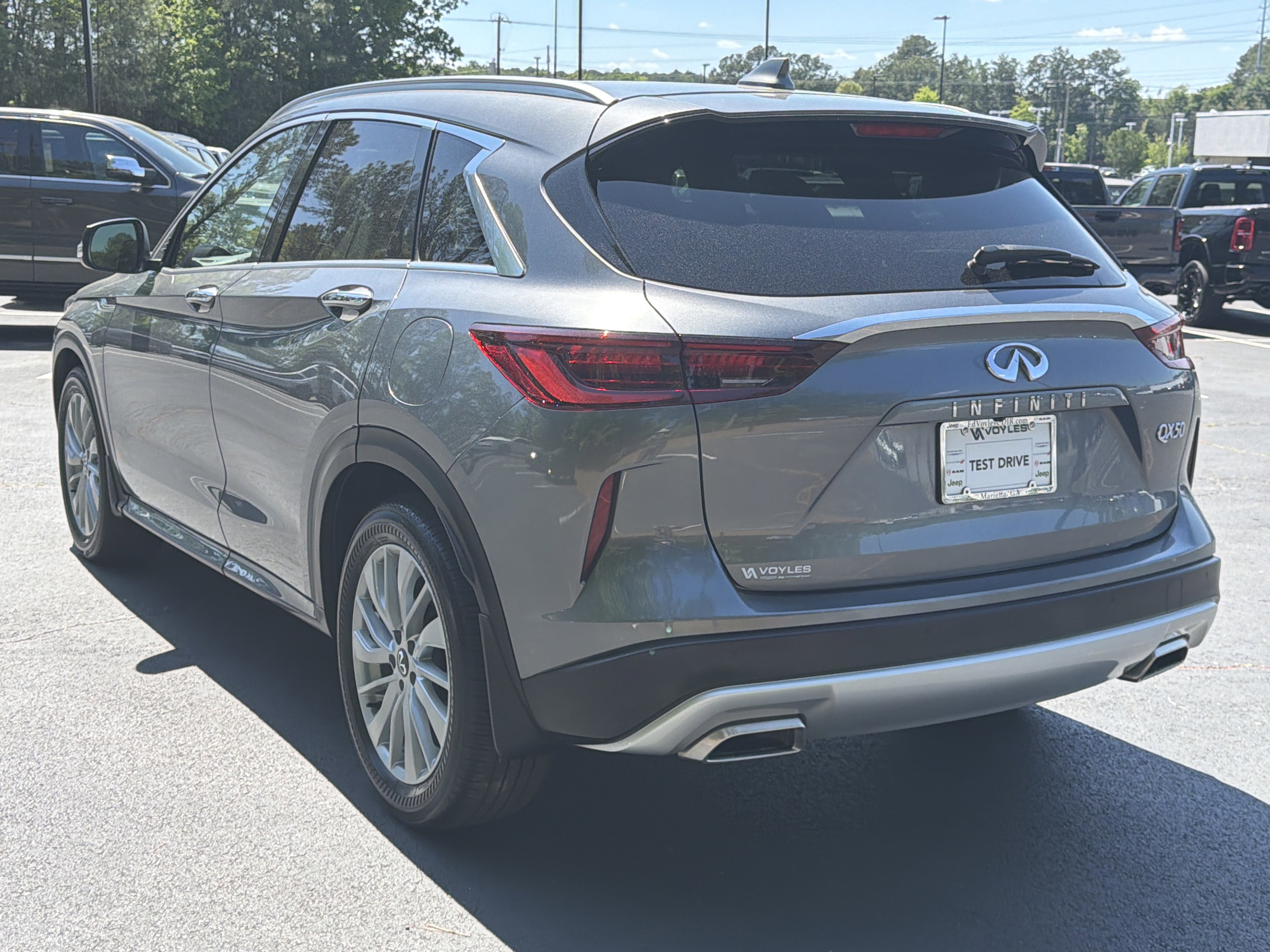 2023 INFINITI Qx50 Luxe