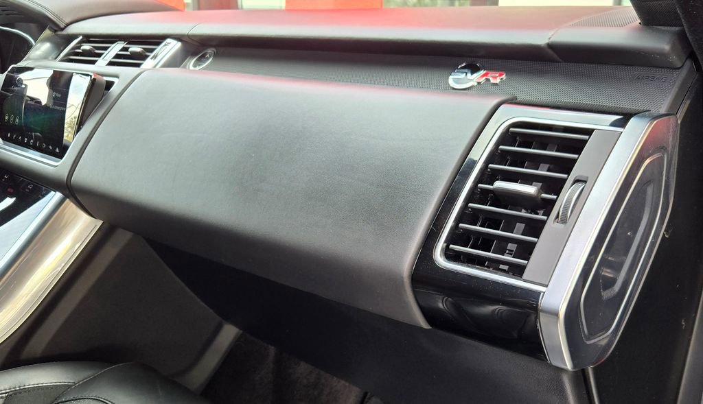 2020 Land Rover Range Rover Sport SVR