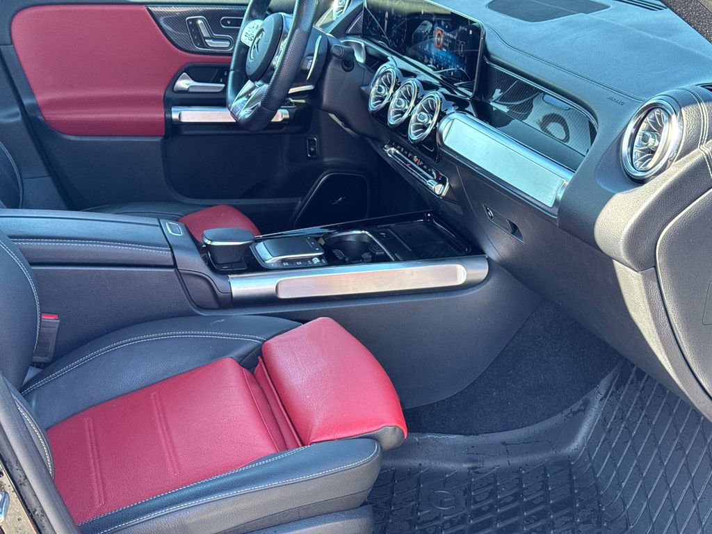 2021 Mercedes-Benz GLB 35 AMG 4MATIC