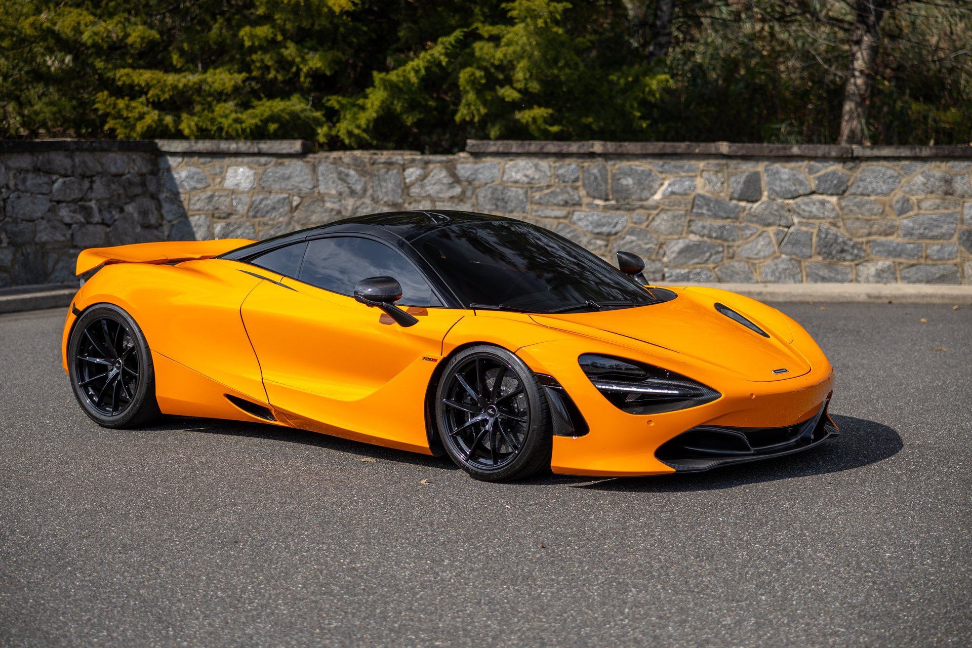 Used 2019 McLaren 720S photo 15