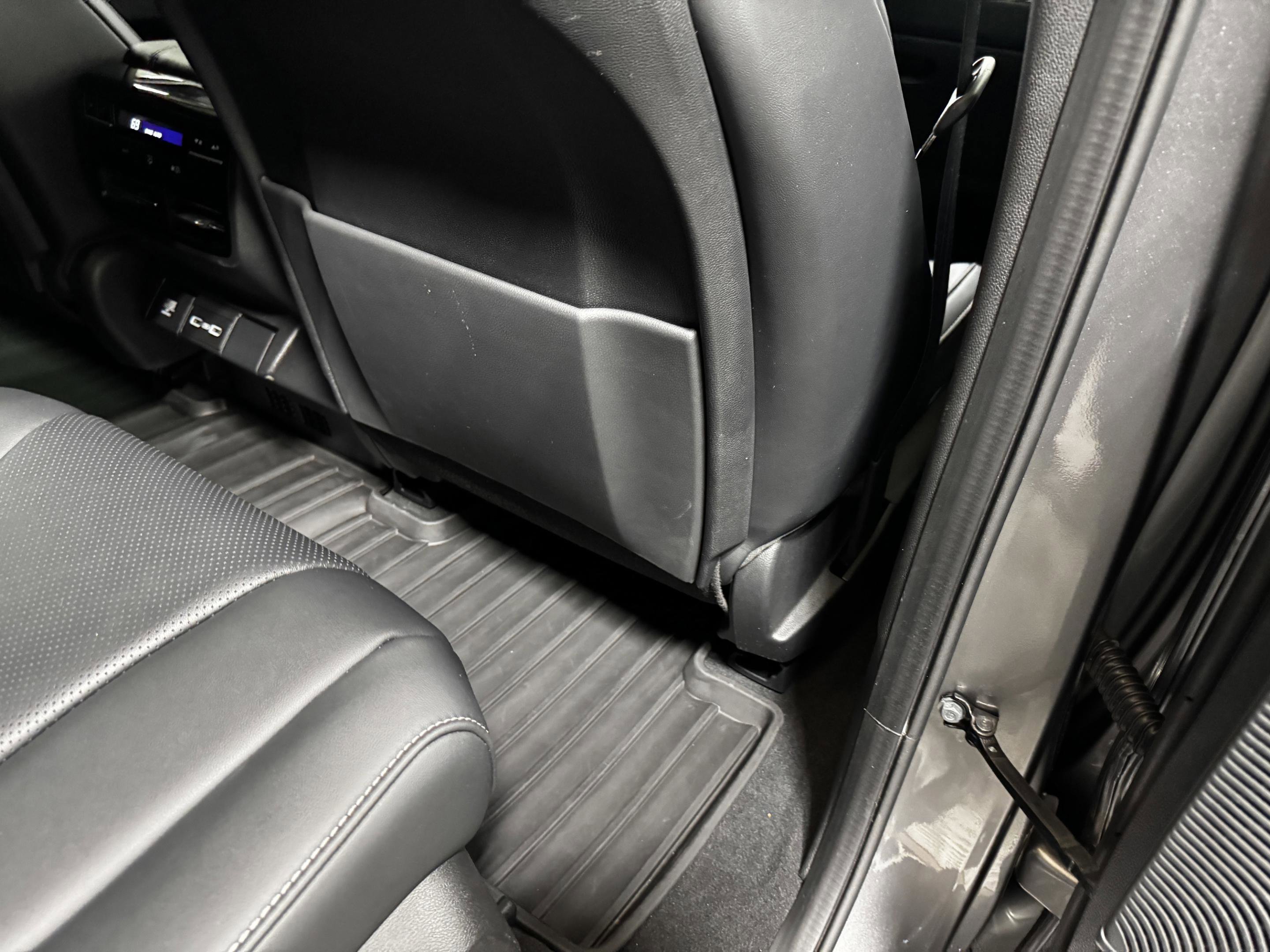 2023 Acura MDX FWD w/ Technology Package