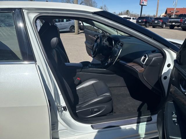 2017 Nissan Maxima Platinum