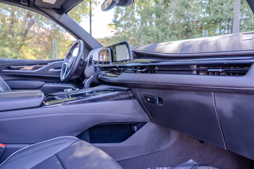 2024 Cadillac Escalade Sport