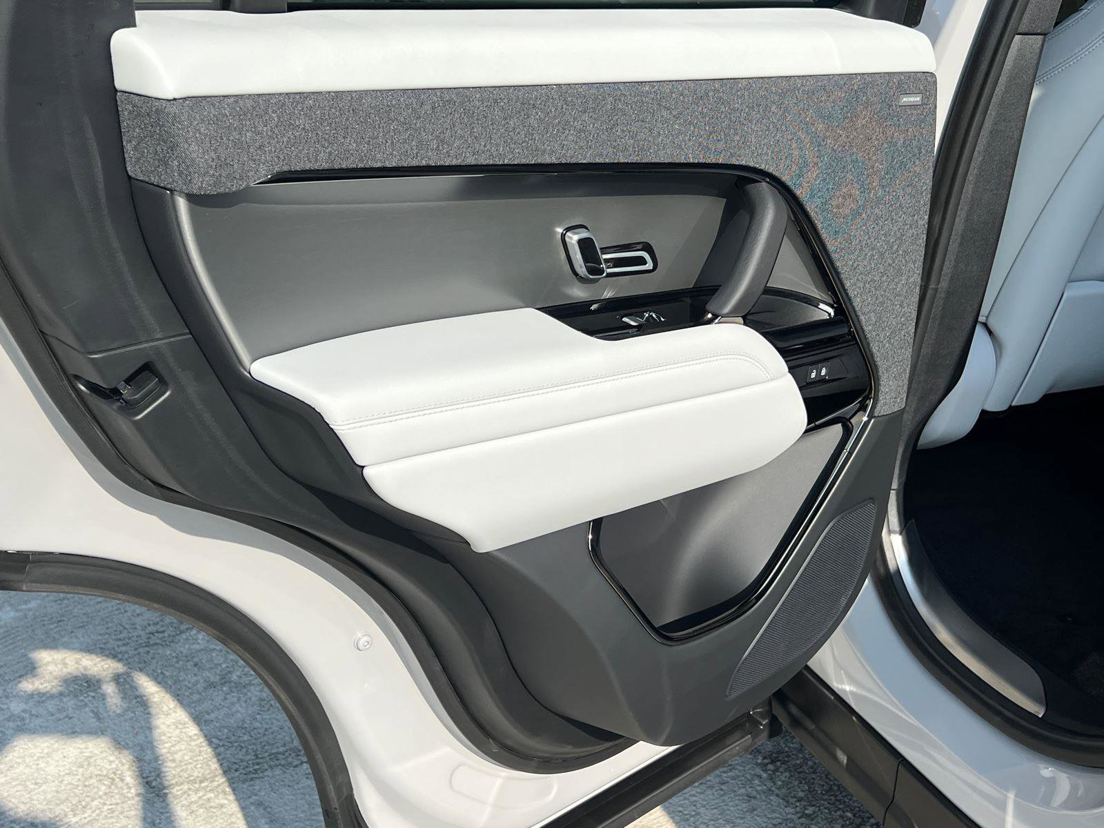 2024 Land Rover Range Rover Sport SE