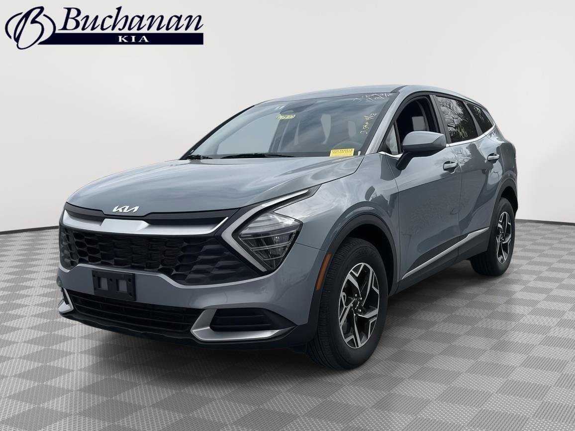 Used 2025 Kia Sportage LX